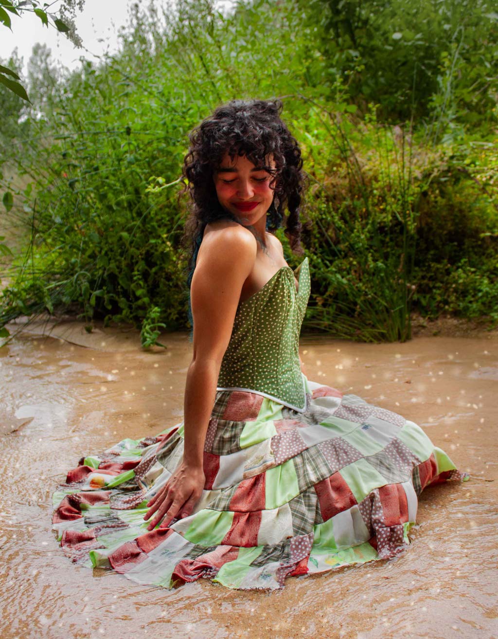 Falda Áine -isthar-estudio