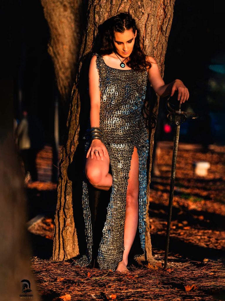 vestido-boudica-de-chapas
